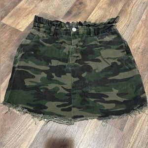 Camo skirt